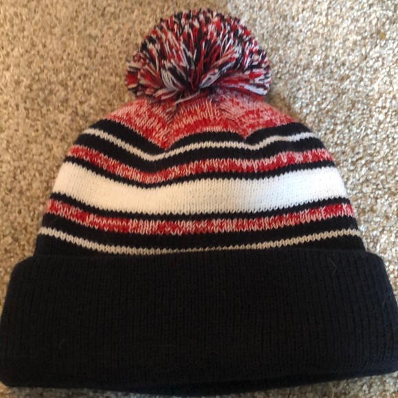 Youth Boston Red Sox Beanie - Picture 2 of 2